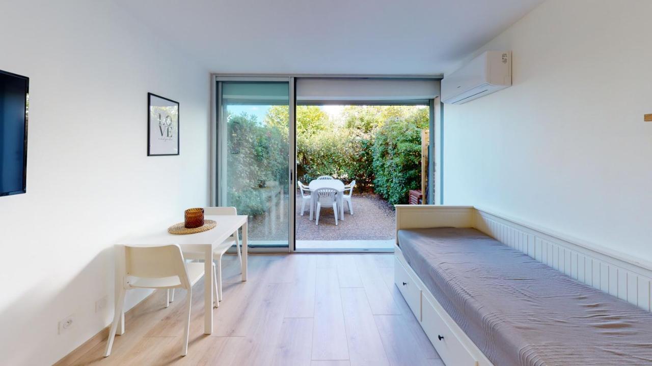 Apartmán Magnifique Rez De Jardin 4 Couchages Agde Exteriér fotografie